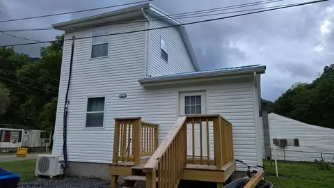 403 Parcoal Rd, Webster Springs, WV 26288