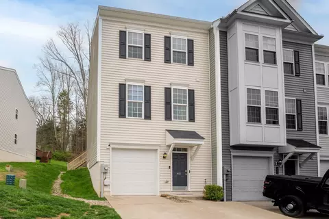 401 Turquoise Ln, Morgantown, WV 26508