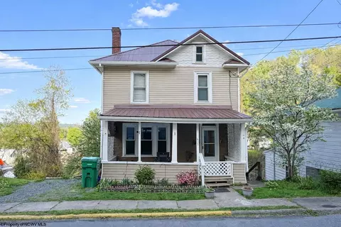 635 S 7th St, Clarksburg, WV 26301