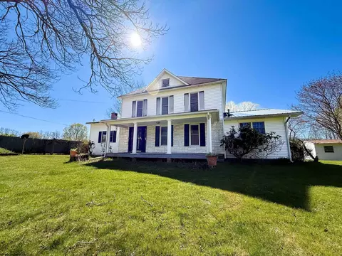 28 Crestview Dr, Hambleton, WV 26269