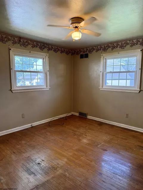 Bedroom - 232 Johnson Ave, Bridgeport, WV 26330 photo 2 of 4
