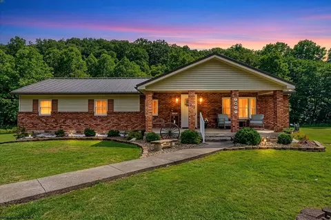 7817 Mason Dixon Hwy, Wana, WV 26590