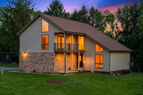 1893 Mcclellandtown Rd, Masontown, PA 15461