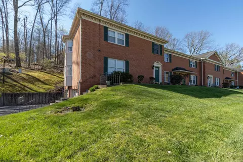 518 Shearwood Forest Dr, Bridgeport, WV 26330