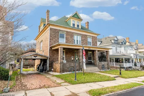 709 Benoni Ave, Fairmont, WV 26554
