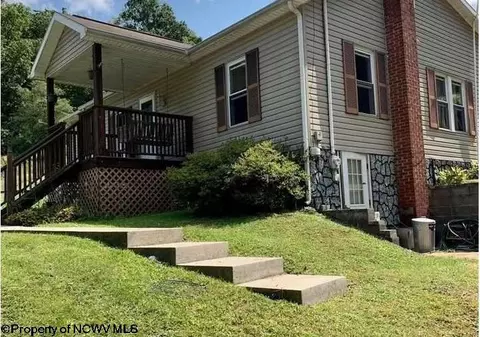 775 Elk Creek Rd, Philippi, WV 26416