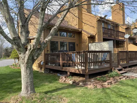 100 Deerfield Village Cir, Davis, WV 26260