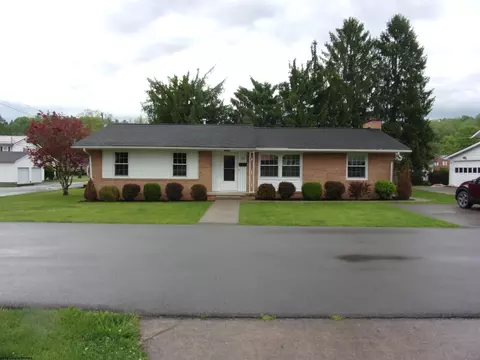 10 Myrna St, Buckhannon, WV 26201
