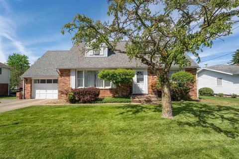 665 Killarney Dr, Morgantown, WV 26505