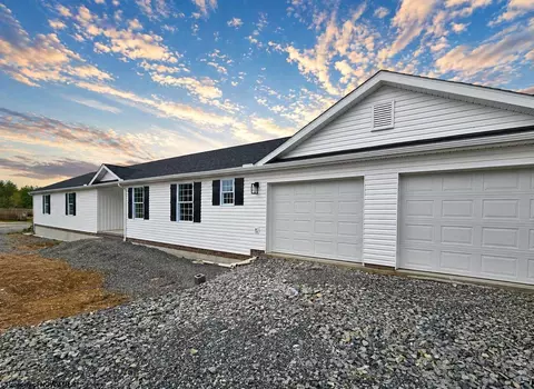 891 Auburn Ln, Flemington, WV 26347