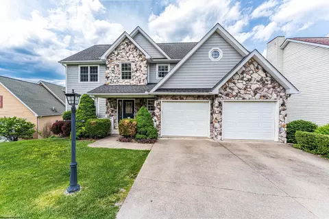 184 Donna Ave, Morgantown, WV 26505