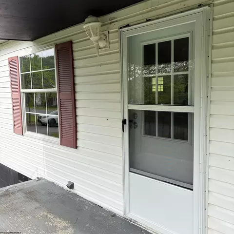 Exterior - 24 Seventh St, Hendricks, WV 26271 photo 2 of 3