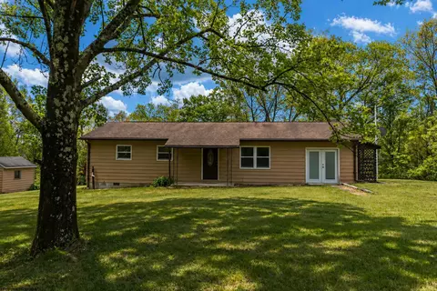 150 Turkey Foot Hill Dr, Clarksburg, WV 26301