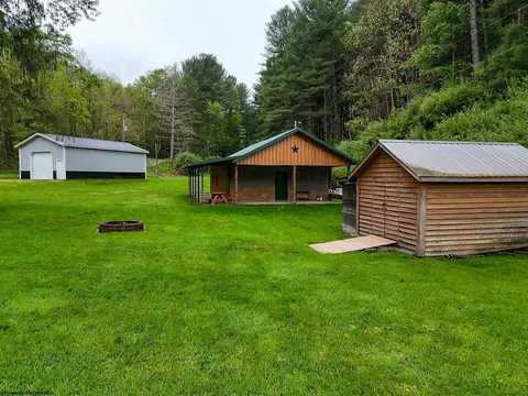 2086 Teagarden Fork Rd, Metz, WV 26585