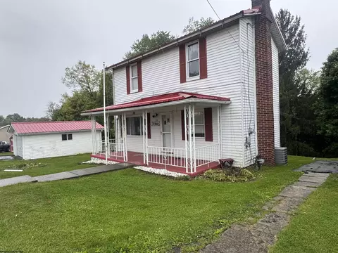 172 Hundley St, Masontown, WV 26542