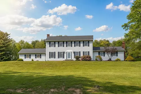 108 Hillview Ln, Buckhannon, WV 26201