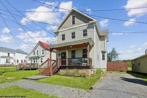 240 Kent Ave, Davis, WV 26260