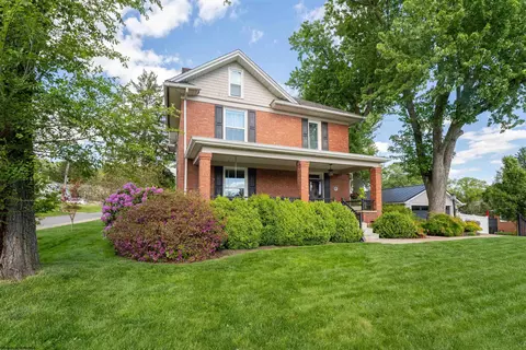1360 Eastern Ave, Morgantown, WV 26505