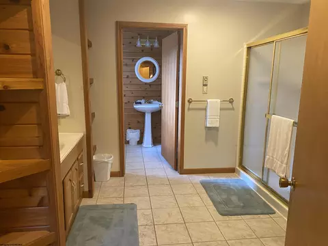 Bath - 2524 Timberline Rd, Davis, WV 26260 photo 1 of 1