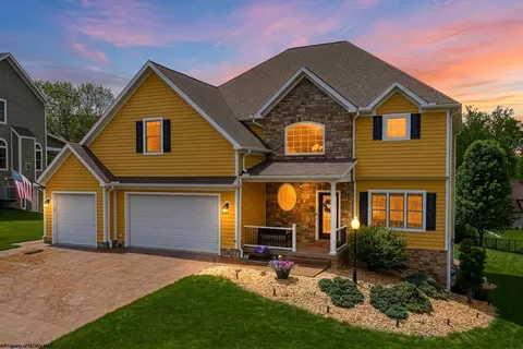 411 N Harwich Cir, Morgantown, WV 26501