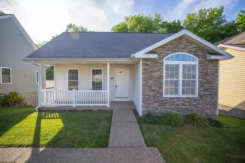 305 Butler Dr, Morgantown, WV 26505