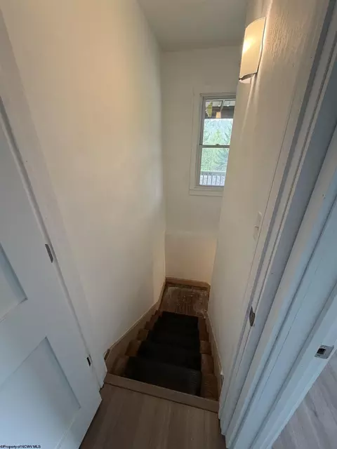 Entry Way - 486 Spruce St, Thomas, WV 26292 photo 1 of 2