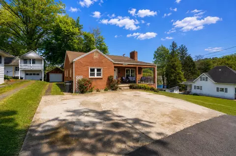 111 Vine St, Fairmont, WV 26554