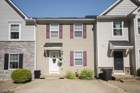 206 Summerfield Dr, Morgantown, WV 26508