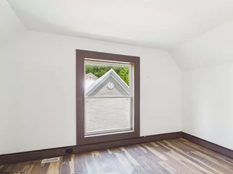 Bedroom - 309 E Main St, Mannington, WV 26582 photo 7 of 8