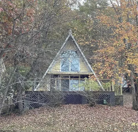 431 Valley Falls Rd, Fairmont, WV 26554