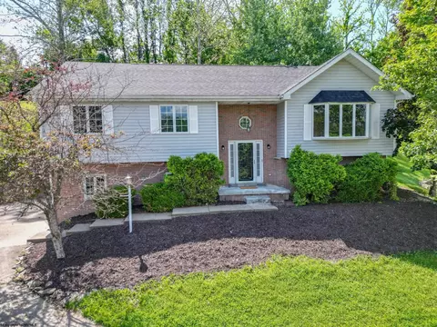 150 Sherwood Rd, Bridgeport, WV 26330