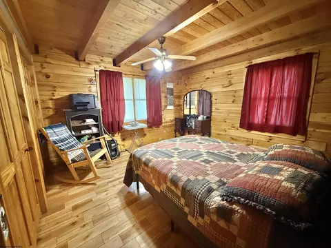 Bedroom - 355 Bennett Rd, Philippi, WV 26416 photo 1 of 6
