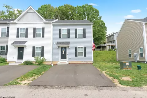 748 Mulligan Ct, Maidsville, WV 26541