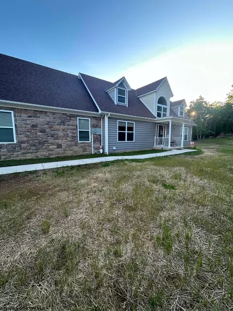 160 Leaf View Ln, Buckhannon, WV 26201