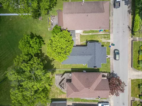View/Area - 227 Maple Ave, Bridgeport, WV 26330 photo 1 of 4