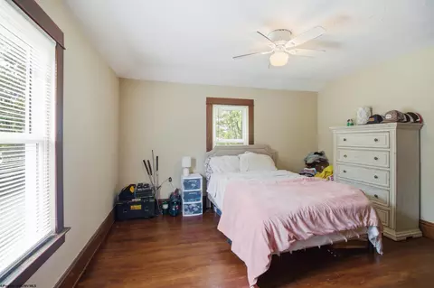 Bedroom - 227 Maple Ave, Bridgeport, WV 26330 photo 1 of 3