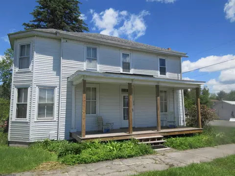 210 Thomas Ave, Davis, WV 26260