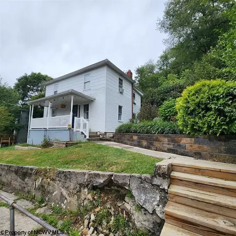 170 W Depot Way, Masontown, WV 26542