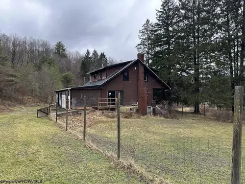 146 Roy Rd, Thornton, WV 26440