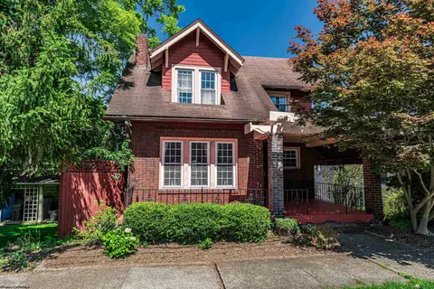 206 Waitman St, Morgantown, WV 26501