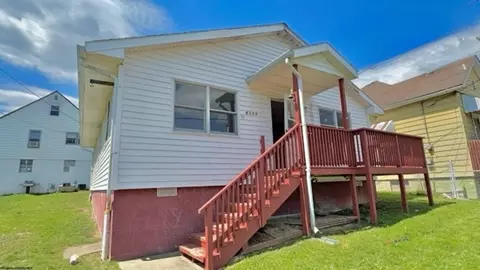 2117 Gould Ave, Clarksburg, WV 26301