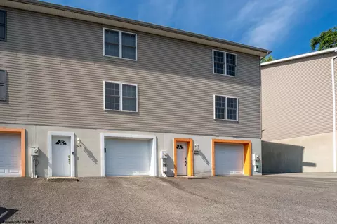 747 Erow Ave, Morgantown, WV 26505