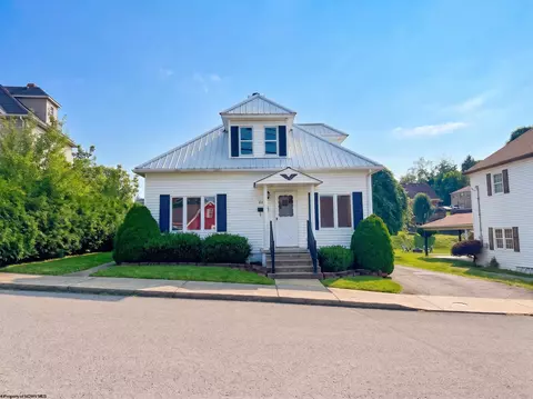 542 Market St, Fairmont, WV 26554