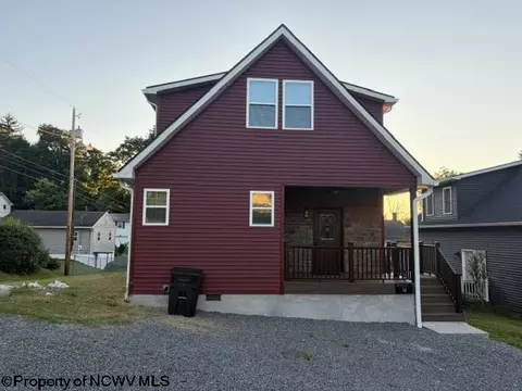 54 Sycamore St, Morgantown, WV 26501