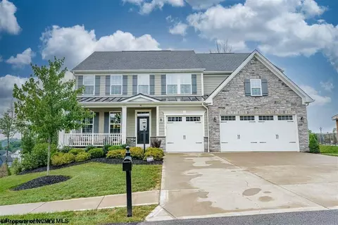 90 Falling Water Ln, Morgantown, WV 26508