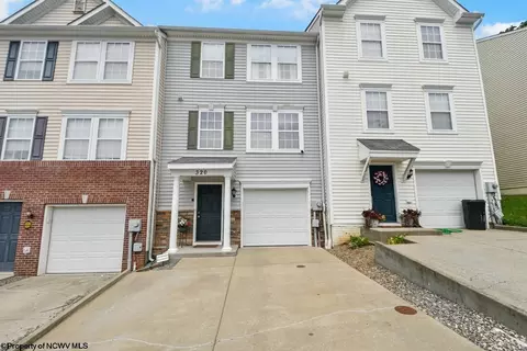 320 Falcon Run, Morgantown, WV 26508