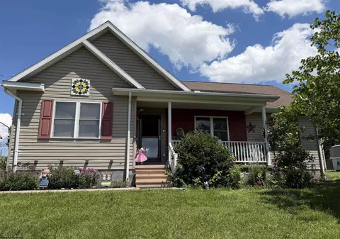 36 Sunny Acres Dr, French Creek, WV 26218