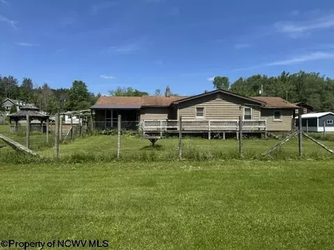 357 S Euclid Ave, Thomas, WV 26292 photo 2