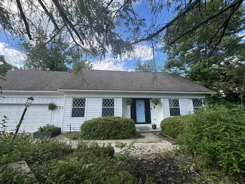 121 Diamond Ct, Morgantown, WV 26505