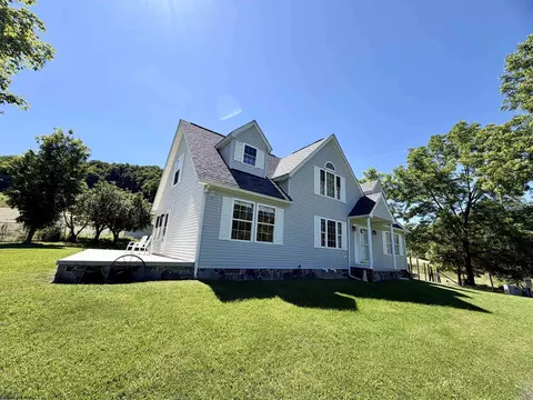 2924 Sinclair Rd, Moatsville, WV 26405
